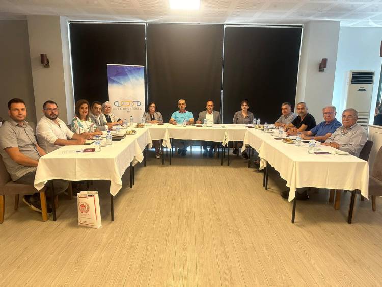 Akhisar, Ege Kent Konseyi'ni Ziyaret Etti