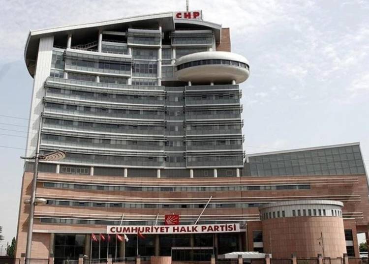 Barış Yarkadaş: "55 İzmir Delegesi Kemal Kılıçdaroğlu'na Desteğini Sundu"