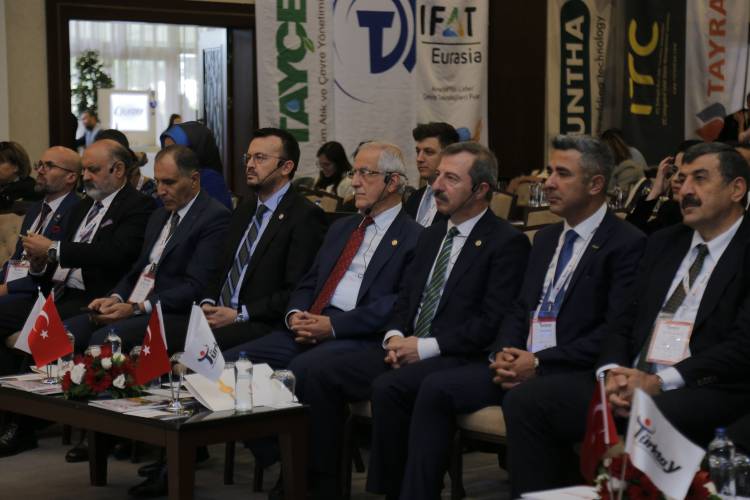 Chp'li Arpacı "TÜRKİYE'DE YEŞİL KALKINMA EKONOMİK REFORMU" PANELİNDE KONUŞTU